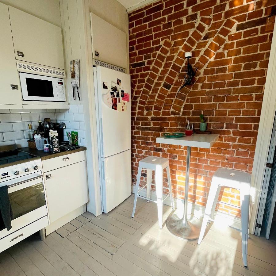 Room, Central Location Halmstad Buitenkant foto